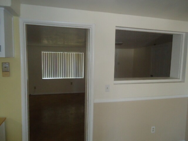 Building Photo - 1301 Cushman Dr