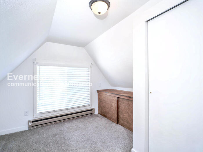 Building Photo - 1521 31st Ave S