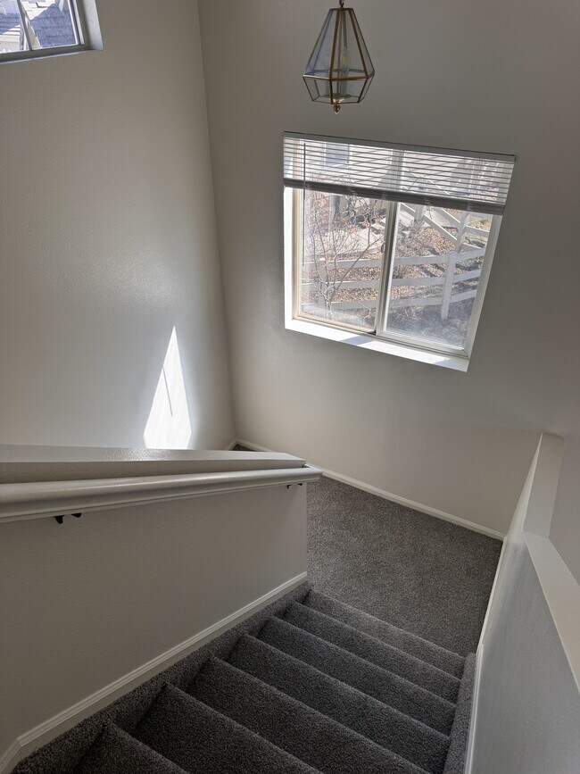 Building Photo - 134 S Elkhart St