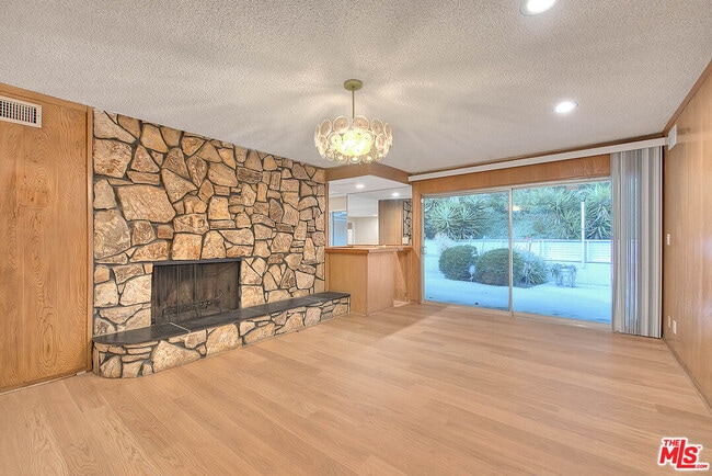 Building Photo - 4509 Don Miguel Dr