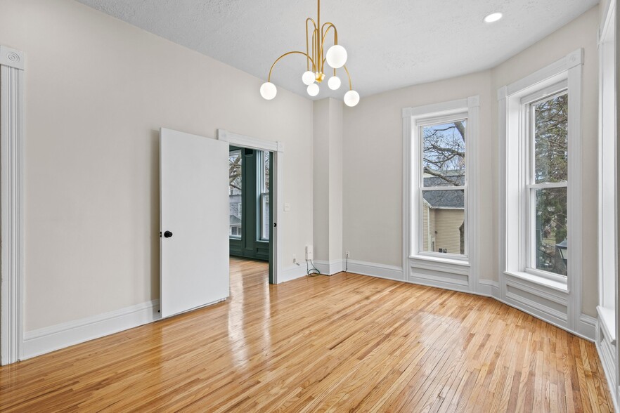 Building Photo - 853 Meigs St