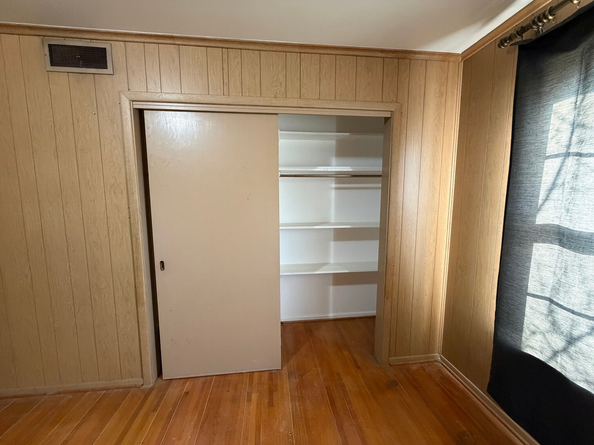 Large closet space in this room as well - 1848 Swan Dr