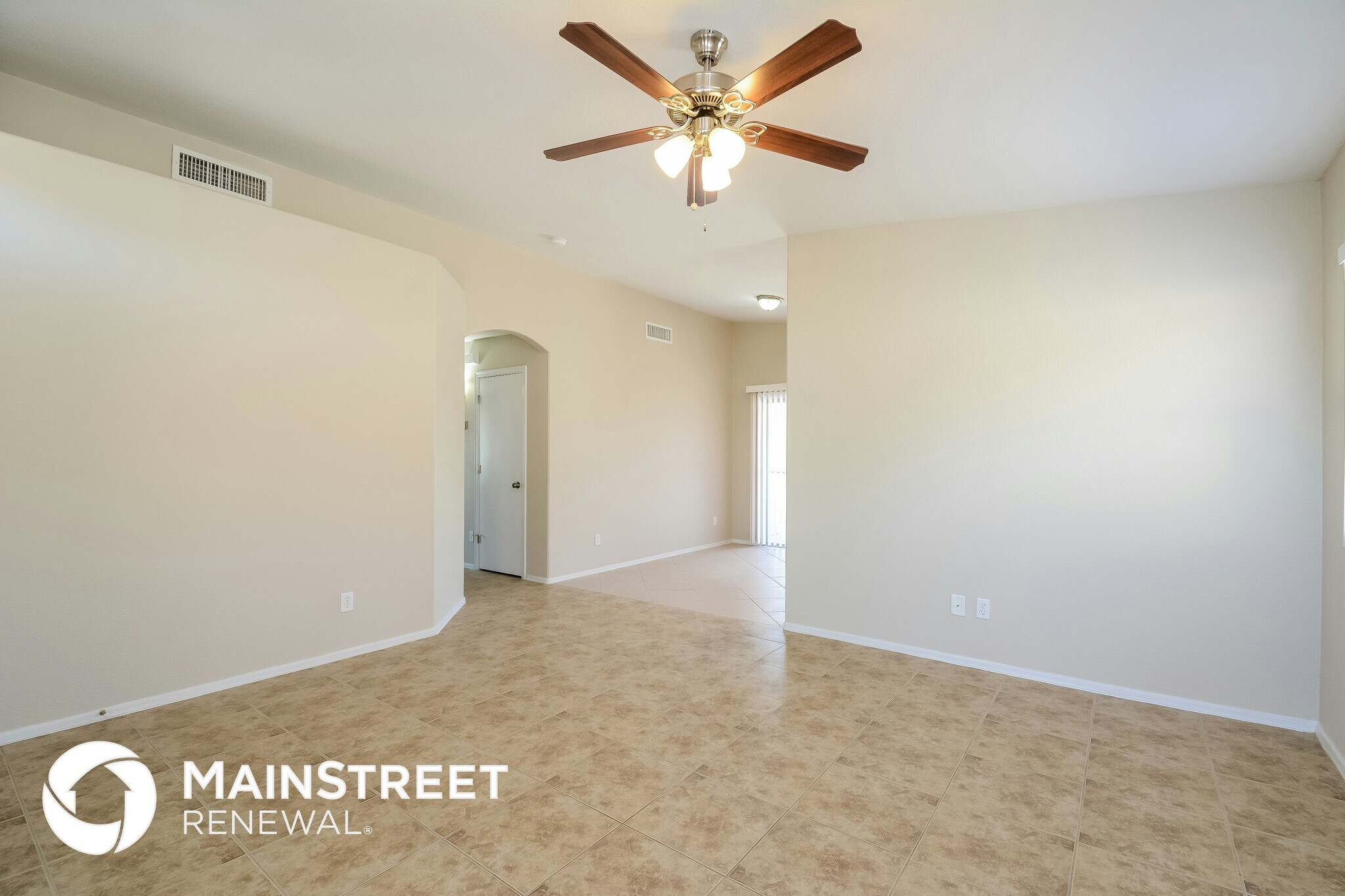 Building Photo - 1919 W Calle Guadalajara