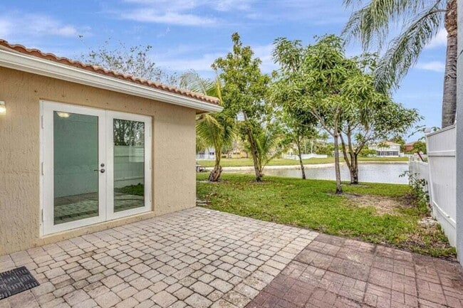 Building Photo - 3372 Bollard Rd