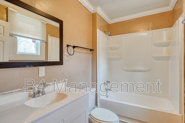 Building Photo - 781 Fulton Ave