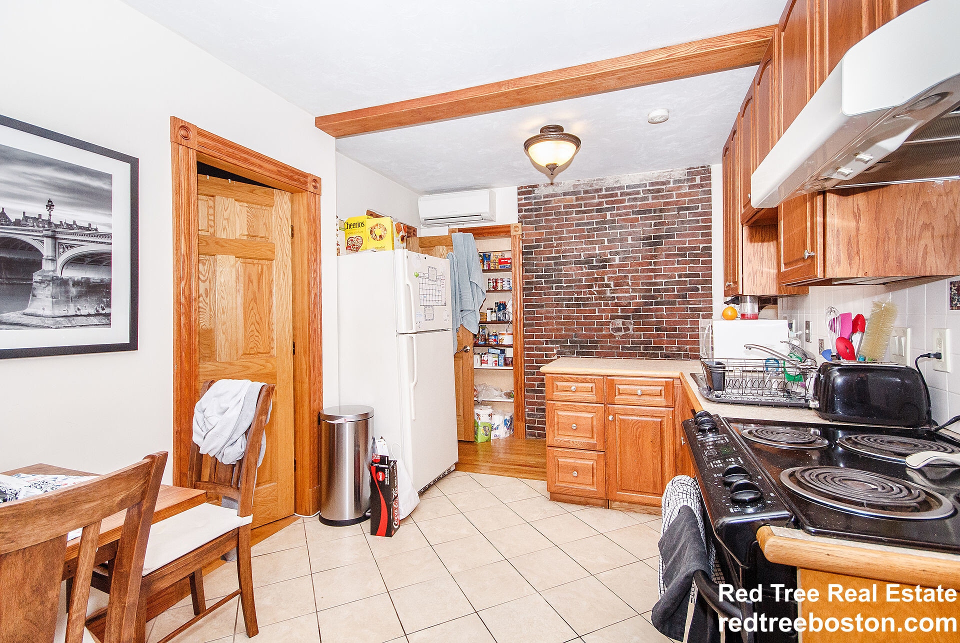 Building Photo - 65 Anderson St