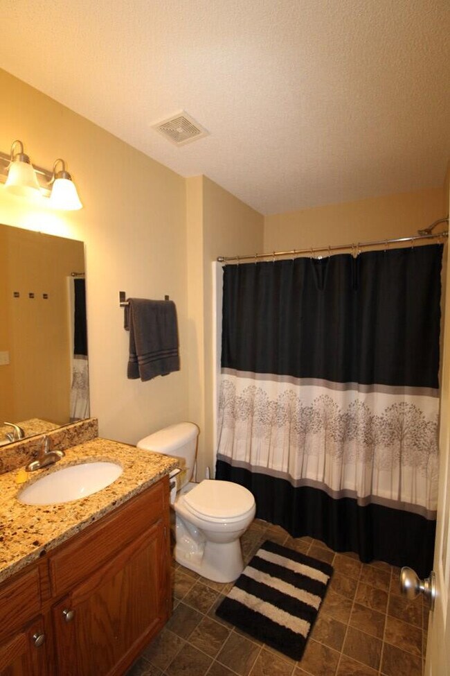 Building Photo - 2160 Waterwheel Dr
