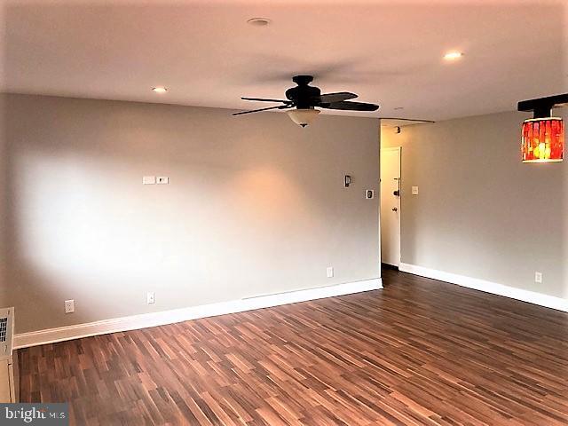 Building Photo - 8601 Manchester Rd