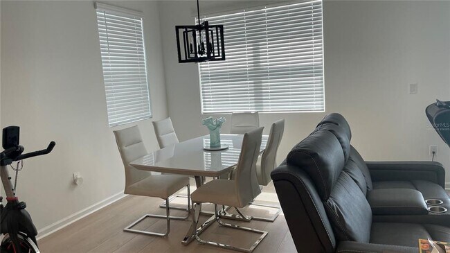 Building Photo - 1089 Turquoise Wave Cv