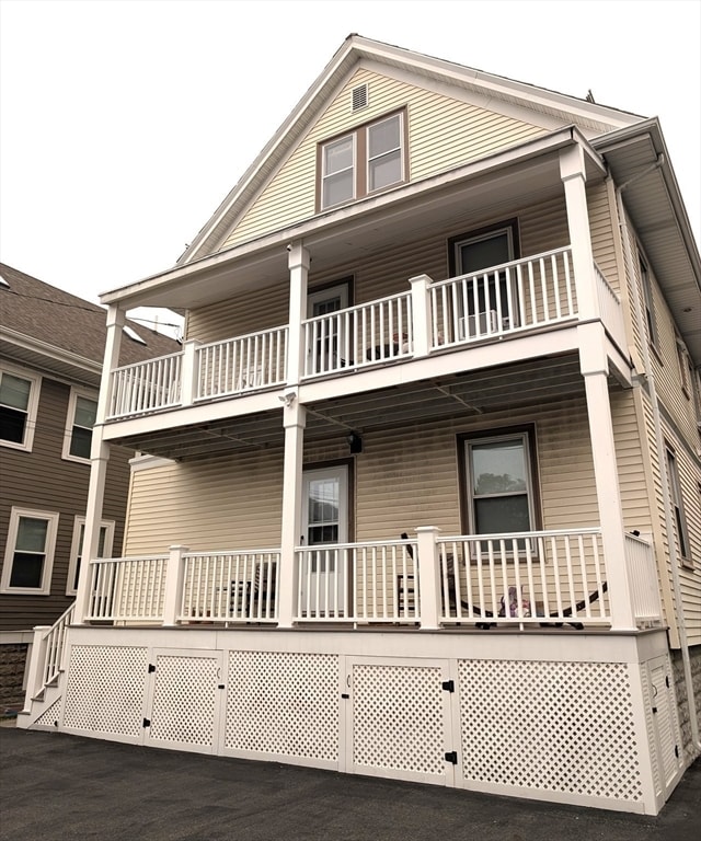 Building Photo - 836 Fellsway