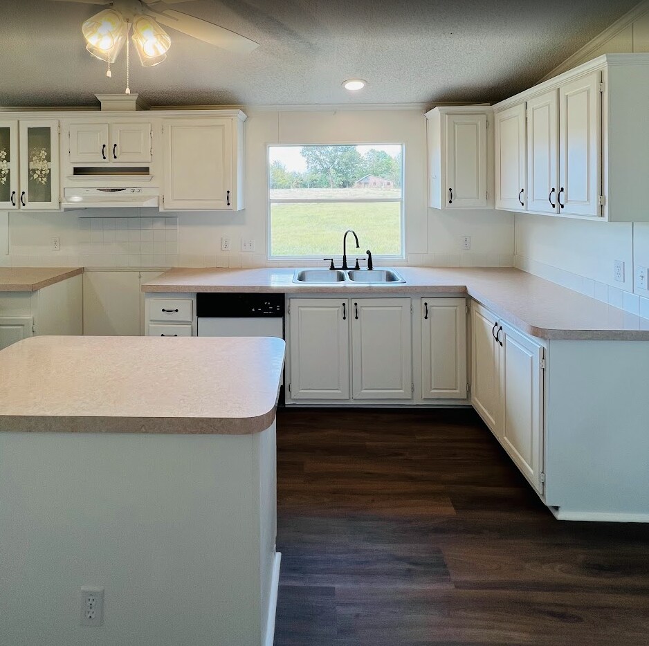 Building Photo - 127 County Road 3816