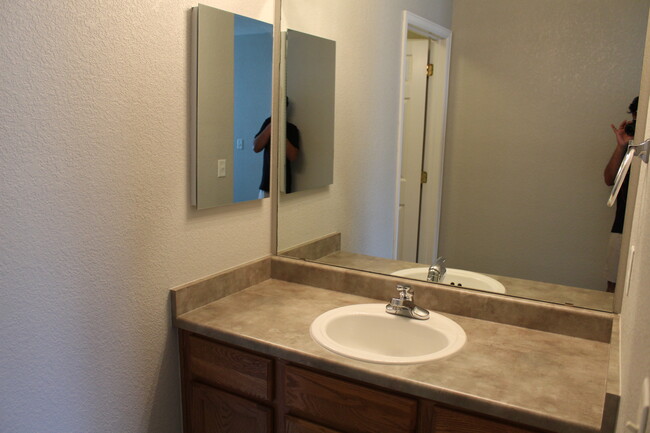 Bathroom 2 - 216 Whitehaven Cir