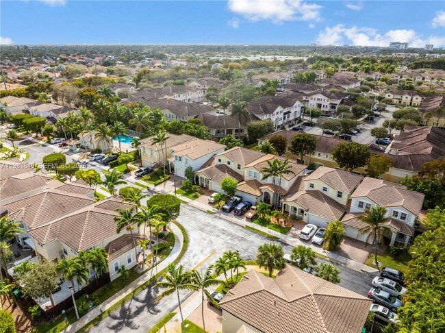 Building Photo - 200 SW 87th Path