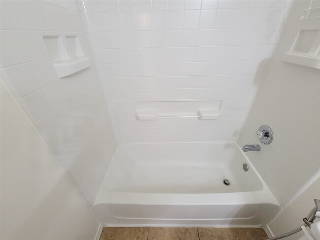 Building Photo - 21382 Beacon Springs Lane