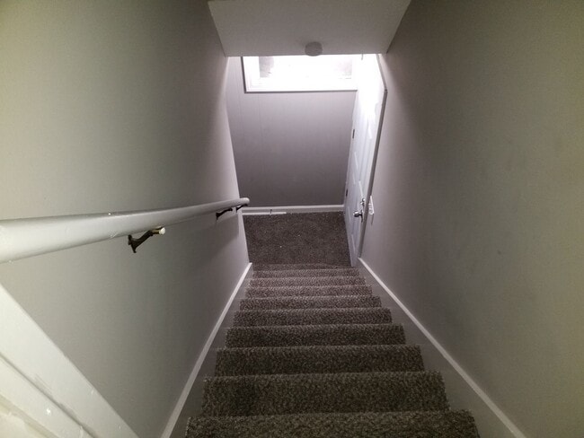 Building Photo - 13205 Craig Ave