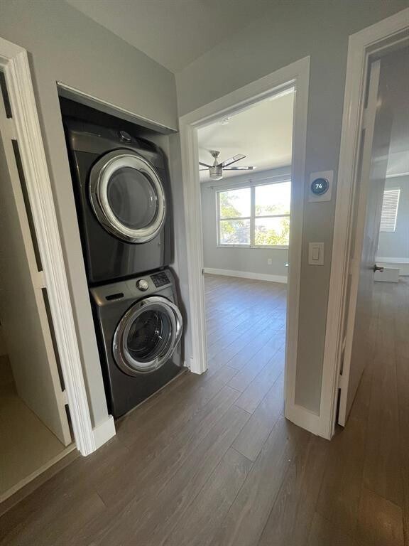 Building Photo - 4135 Eastridge Cir