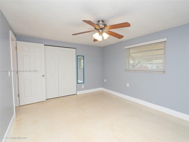 Building Photo - 3421 Cantrell