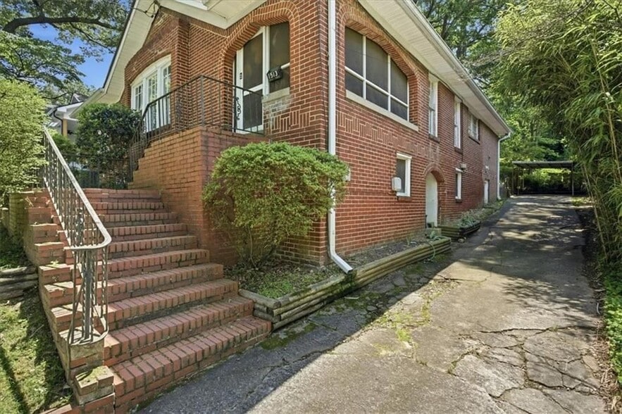 Building Photo - 1513 Melrose Dr SW