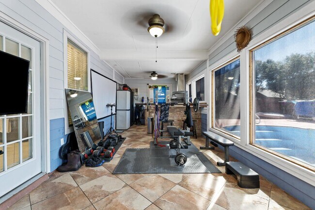 Building Photo - 1515 Wild Fire