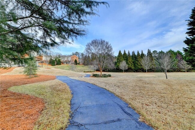 Building Photo - 4006 Edgecomb Dr