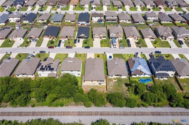 Building Photo - 6305 Tess Rd