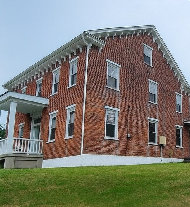 Building Photo - 52 Steinmetz Rd