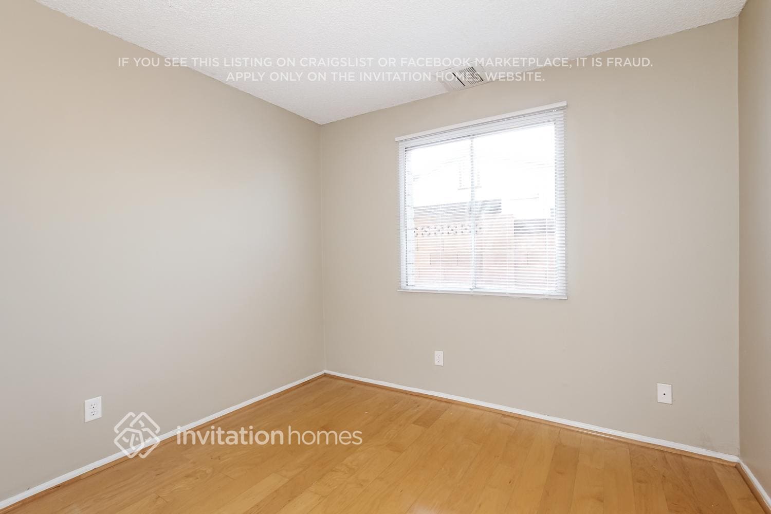 Building Photo - 3844 W Acapulco Ln