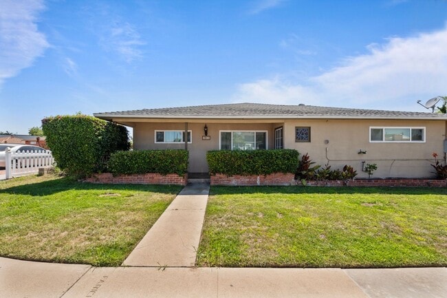 Building Photo - 4910 Gary St