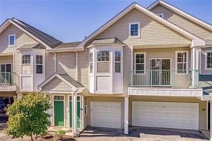 Building Photo - 633 Eagle Pointe Dr