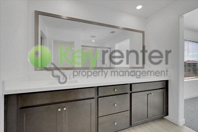 Building Photo - 2061 Hesperian Dr