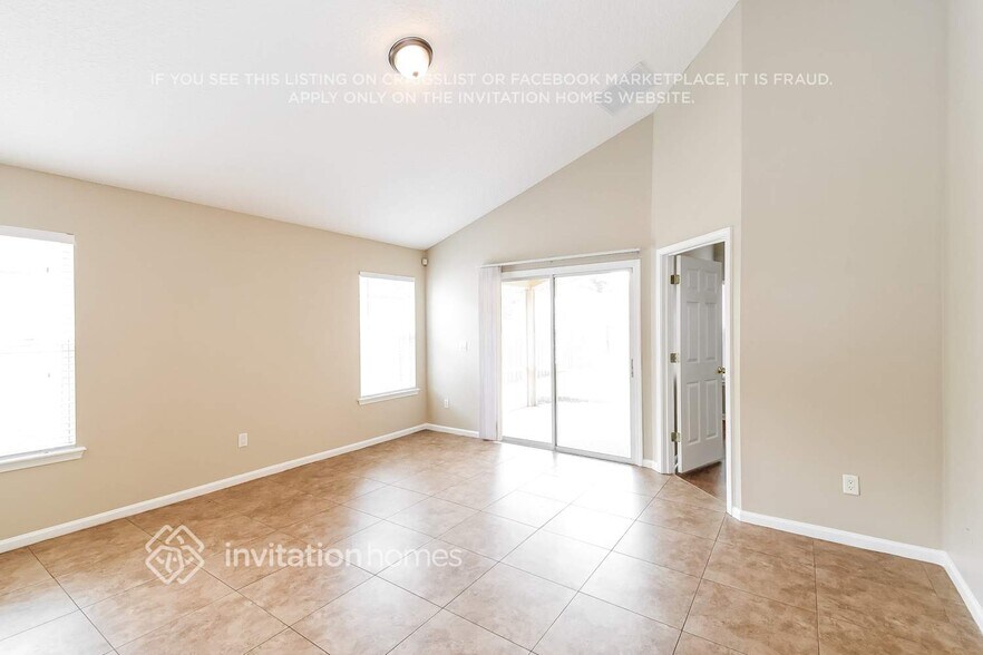 Building Photo - 1068 Moosehead Dr