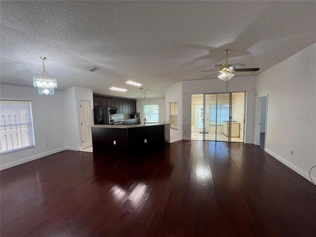 Building Photo - 8908 Southbay Dr