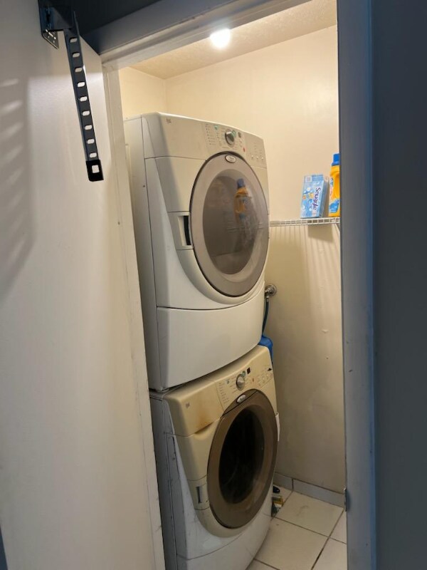 Building Photo - 1459 Coastal Ct