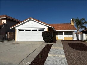 Building Photo - 14890 Lavender Ln