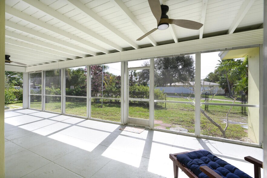 Building Photo - 912 Marlin Cir