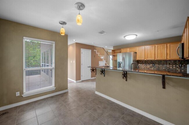Building Photo - 5306 Beacon Dr