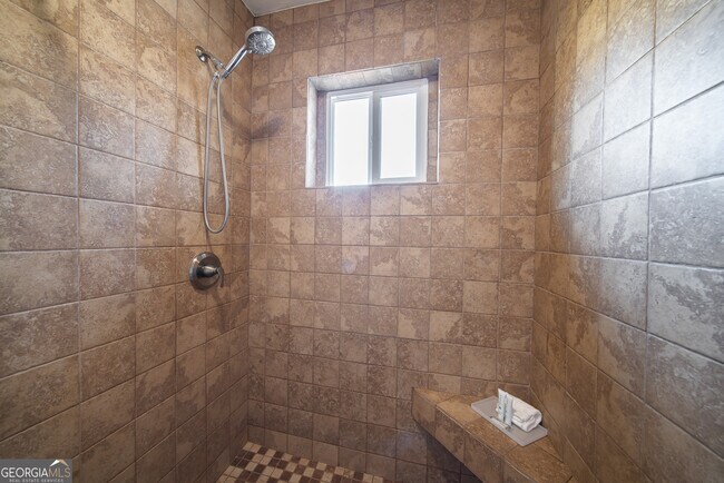 Building Photo - 161 Calhoun Rd