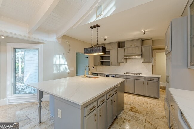 Building Photo - 1957 Walker Ave