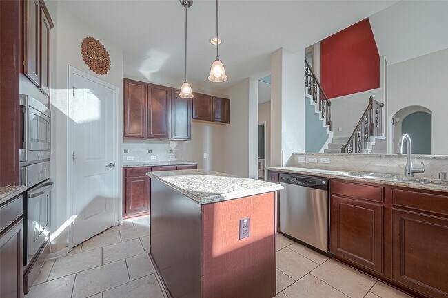 Building Photo - 7530 Newbury Trail