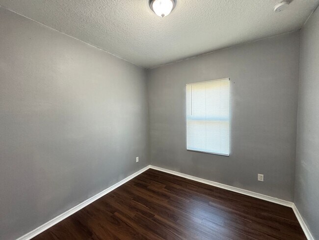 Building Photo - Start Fresh in a New 3BD/2BA Home Built for the Way You Live in Oviedo! WASHER & DRYER INCLUDED! ...