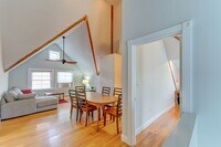 Building Photo - FG Rooms and Short Term Rentals
