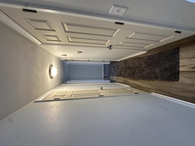 Building Photo - 1368 Spruce Ave