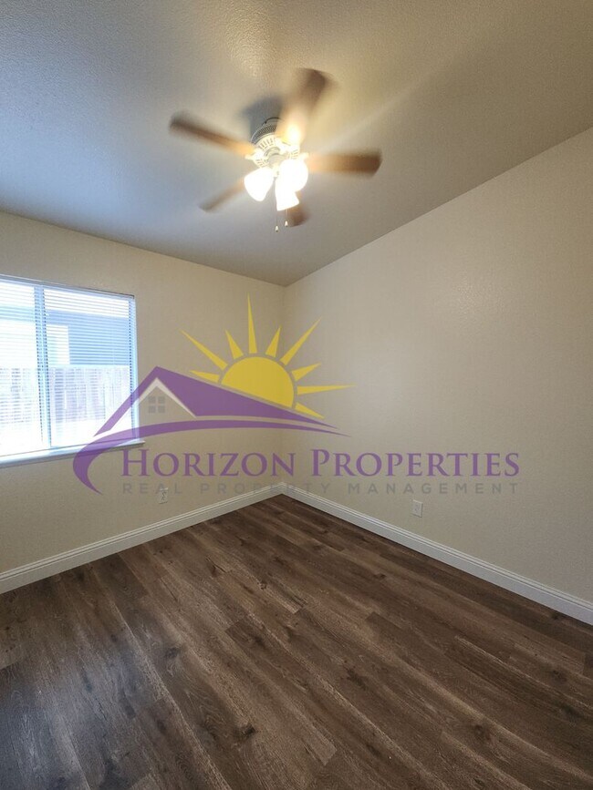 Building Photo - 8323 Adagio Way