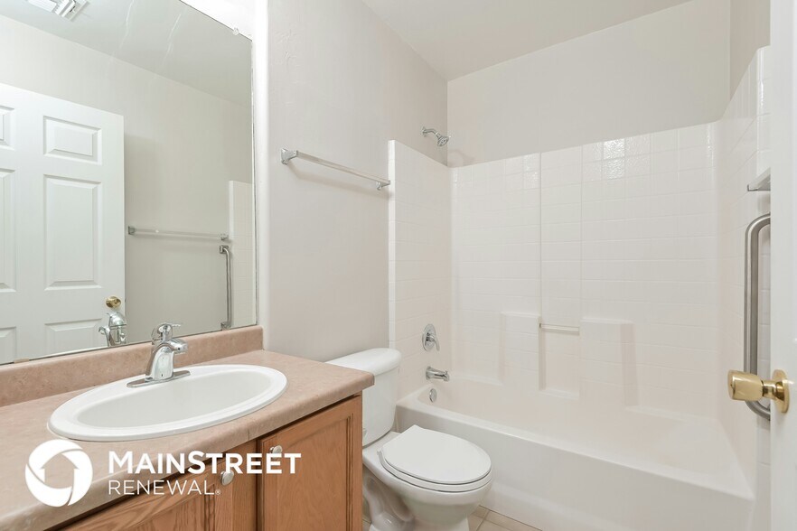 Building Photo - 6244 S High Hope Ln