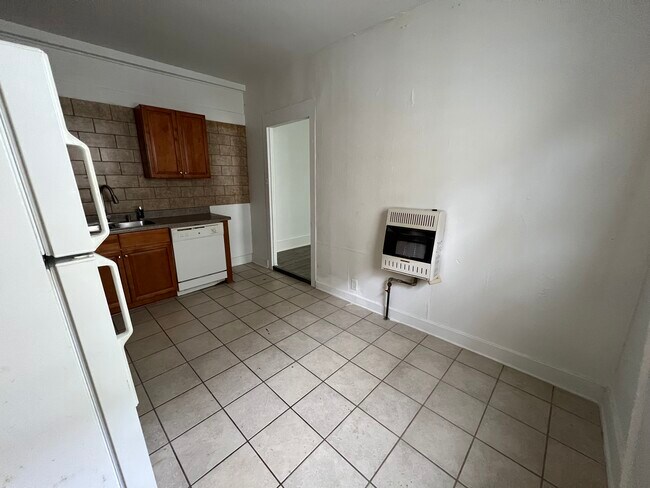 Building Photo - 7435 Garfield St