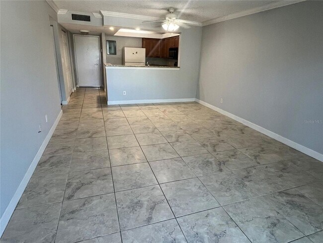 Building Photo - 2740 Coconut Bay Ln