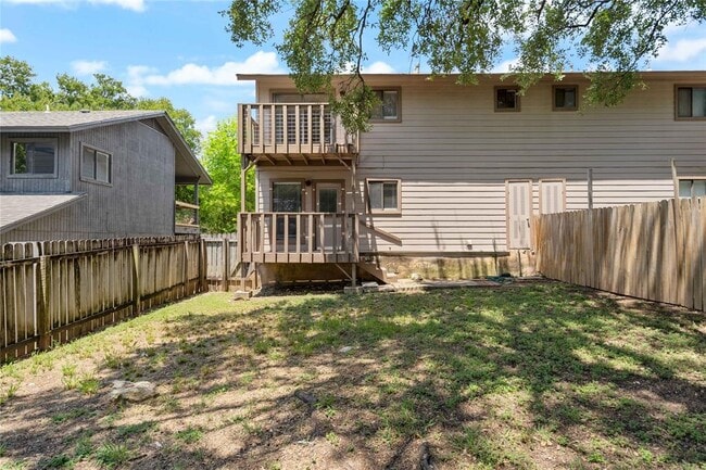 Building Photo - 8005 Hood Cir
