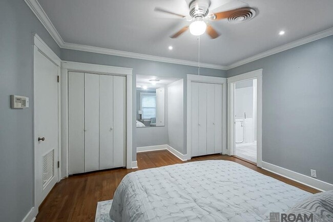 Building Photo - Mid-City Luxury Rental – 4 Bed / 3 Bath