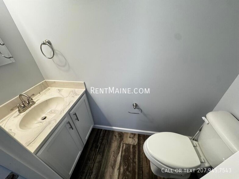 Building Photo - 110 Rocky Rdg Dr