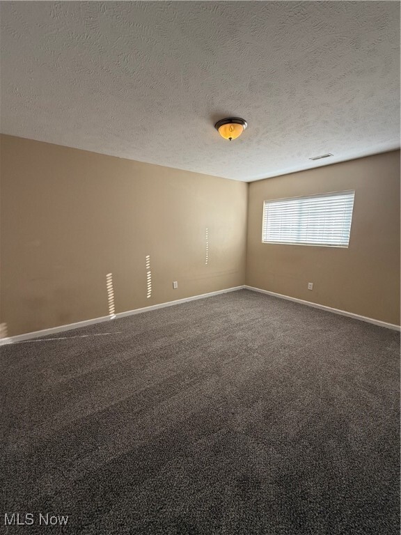 Building Photo - 950 Croghan Way